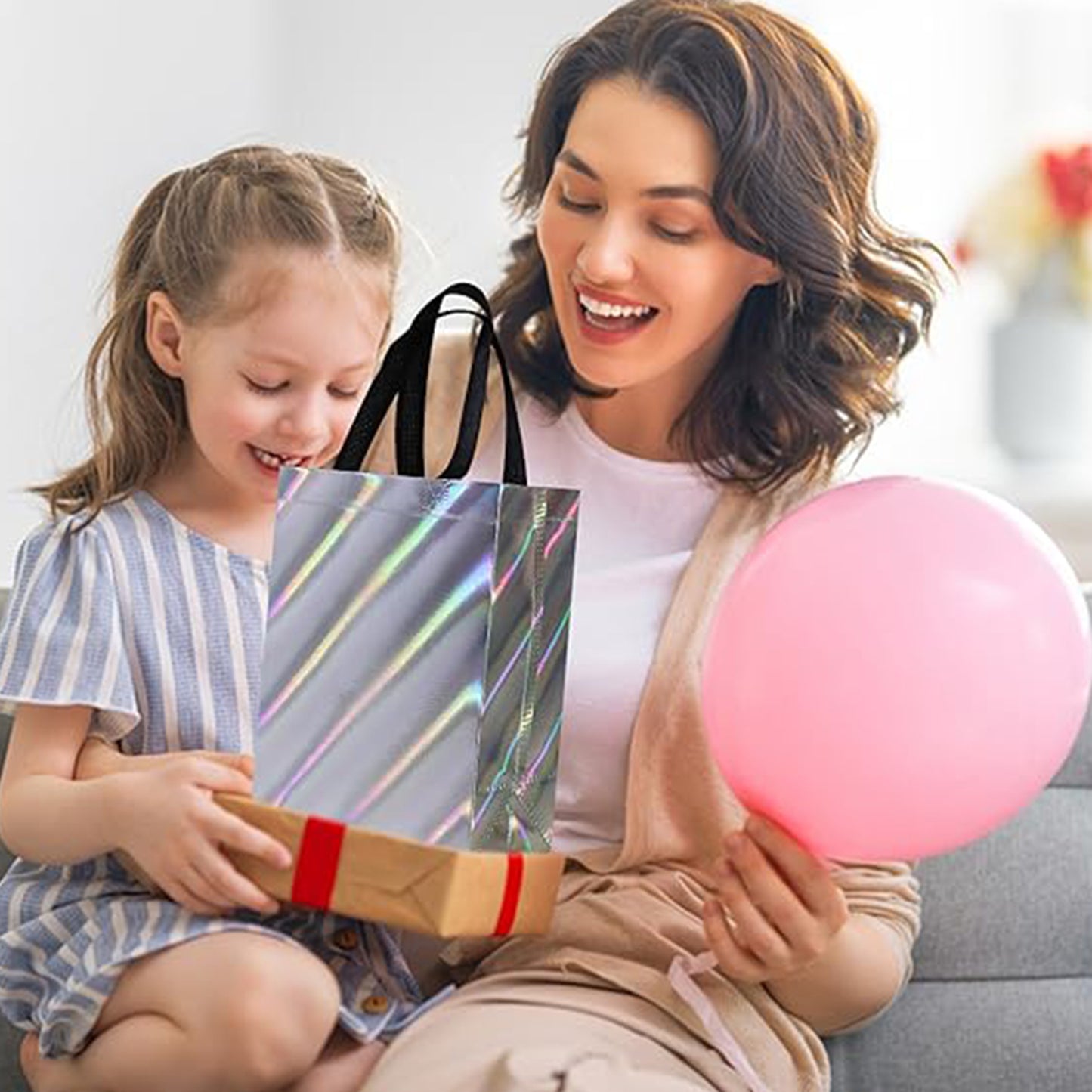 Birthday Gift Bag Reusable Party Gift Bags (1 Pc Mix Design) - LootFaat