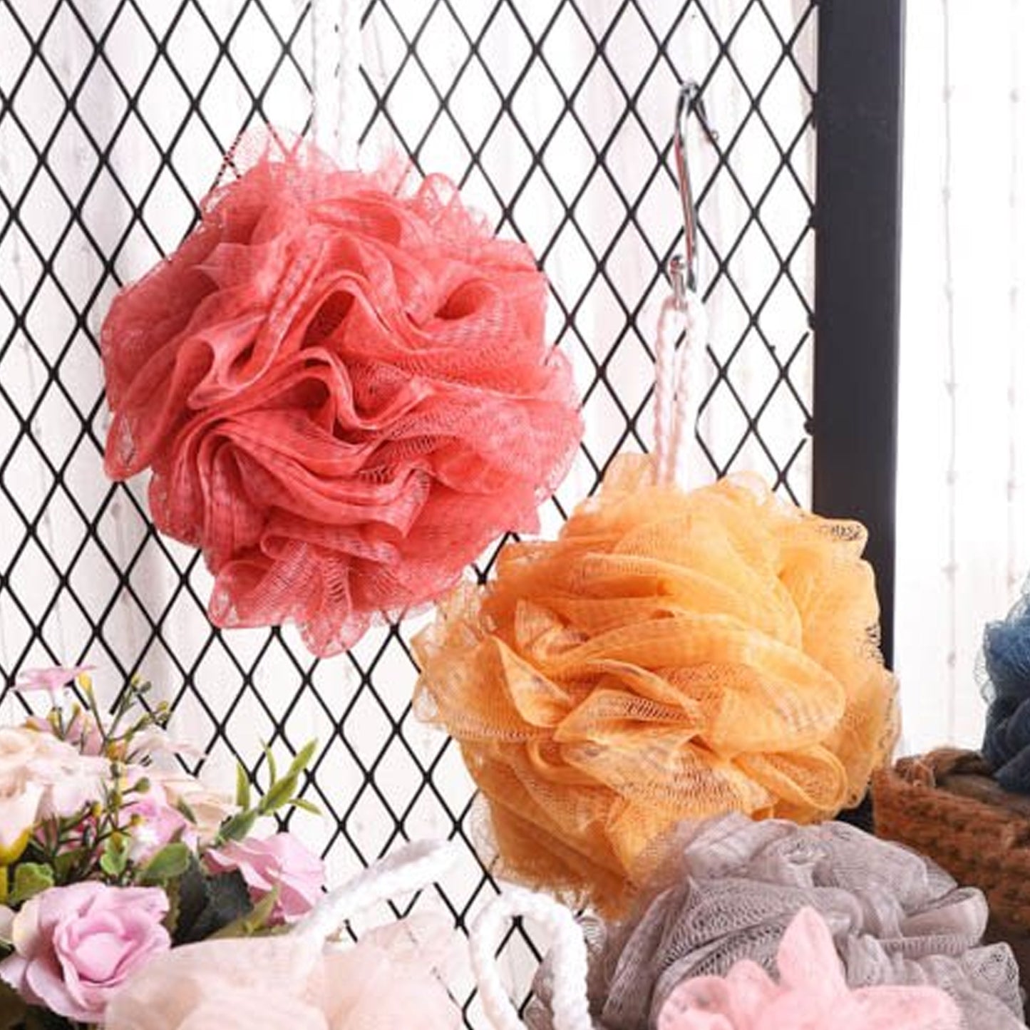 Bath Sponge Round Loofah And Back Scrubber For Men And Women - LootFaat