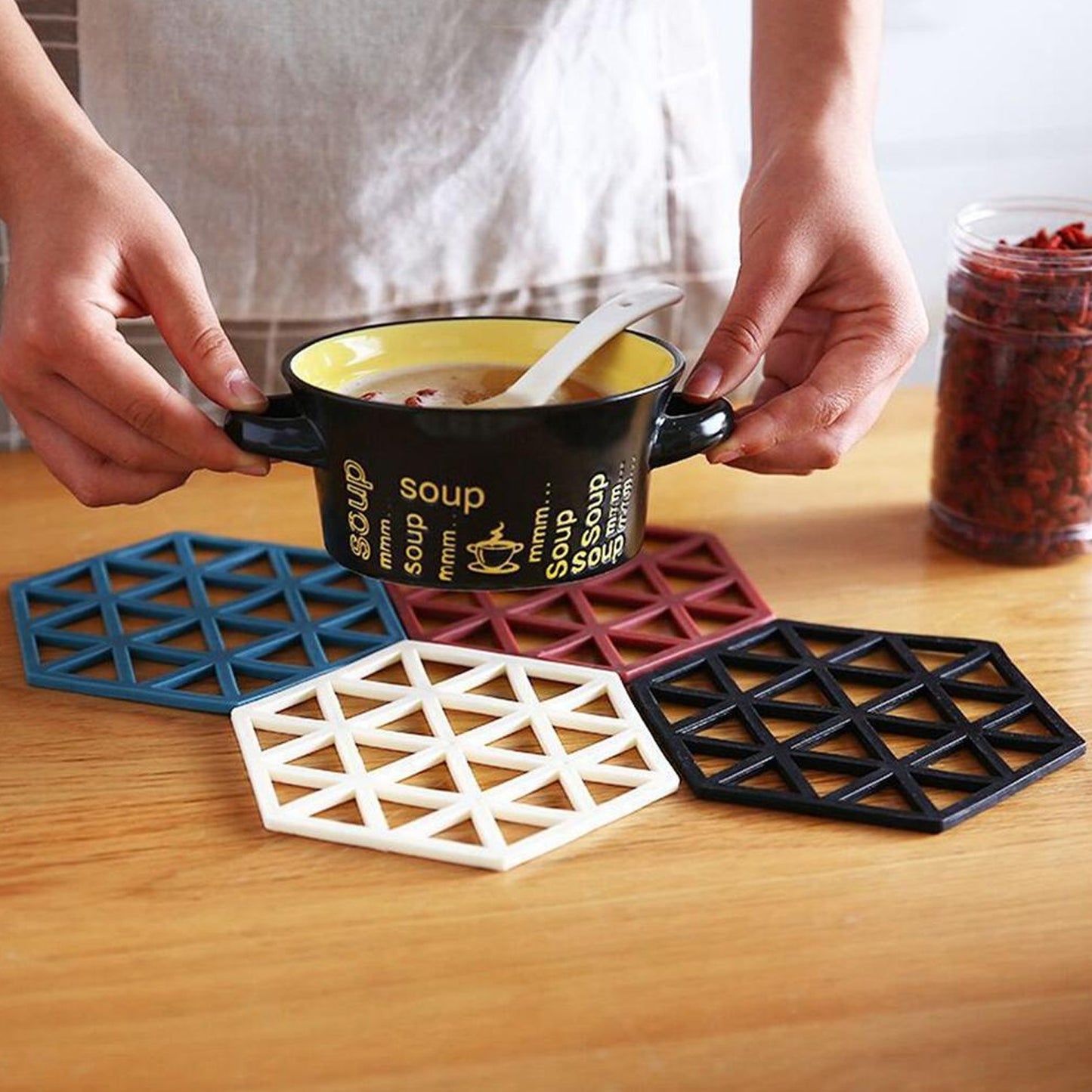 Cup Mat Pvc Tea Coaster Non-slip Placemat High Temperature Insulation Pad Hollow Pot Mat Bowl With Anti-hot - LootFaat