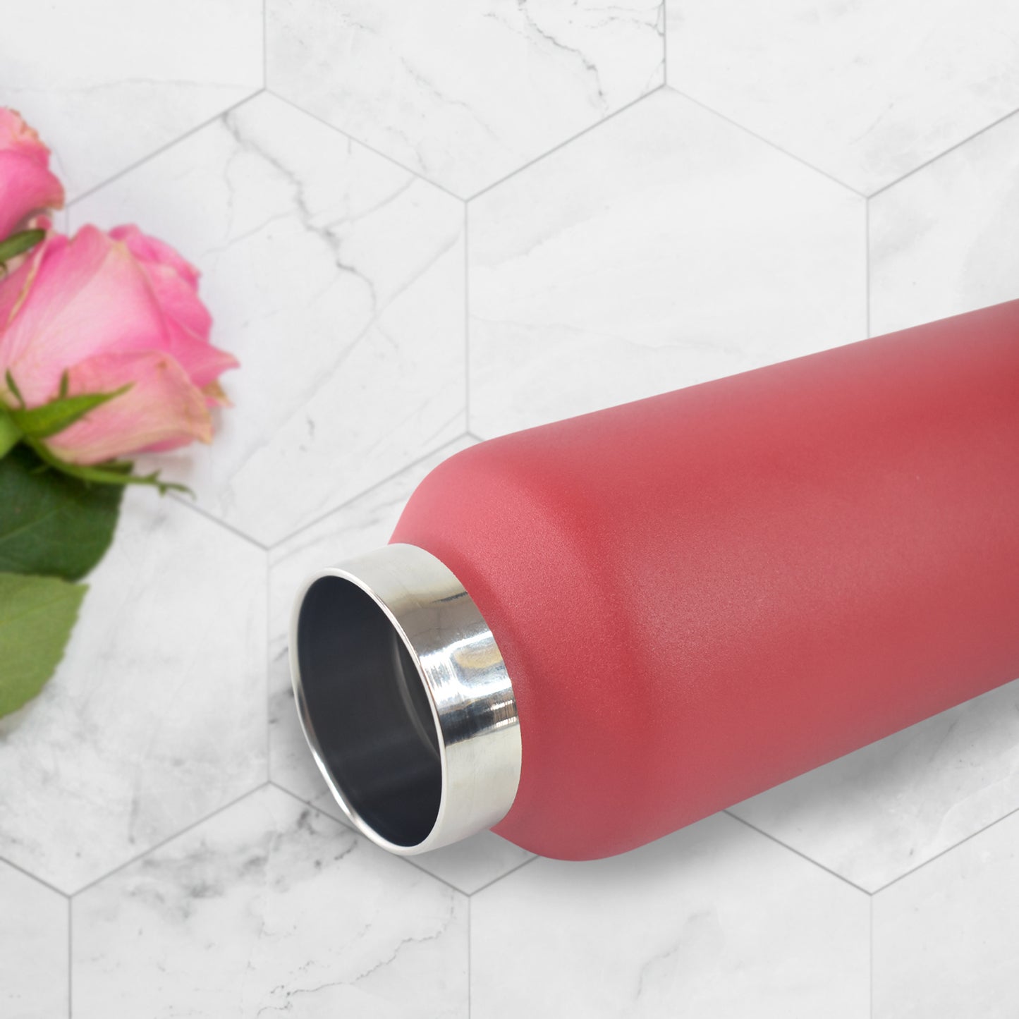 Vacuum Insulated Stainless Steel Water Bottle (630 Ml) - LootFaat