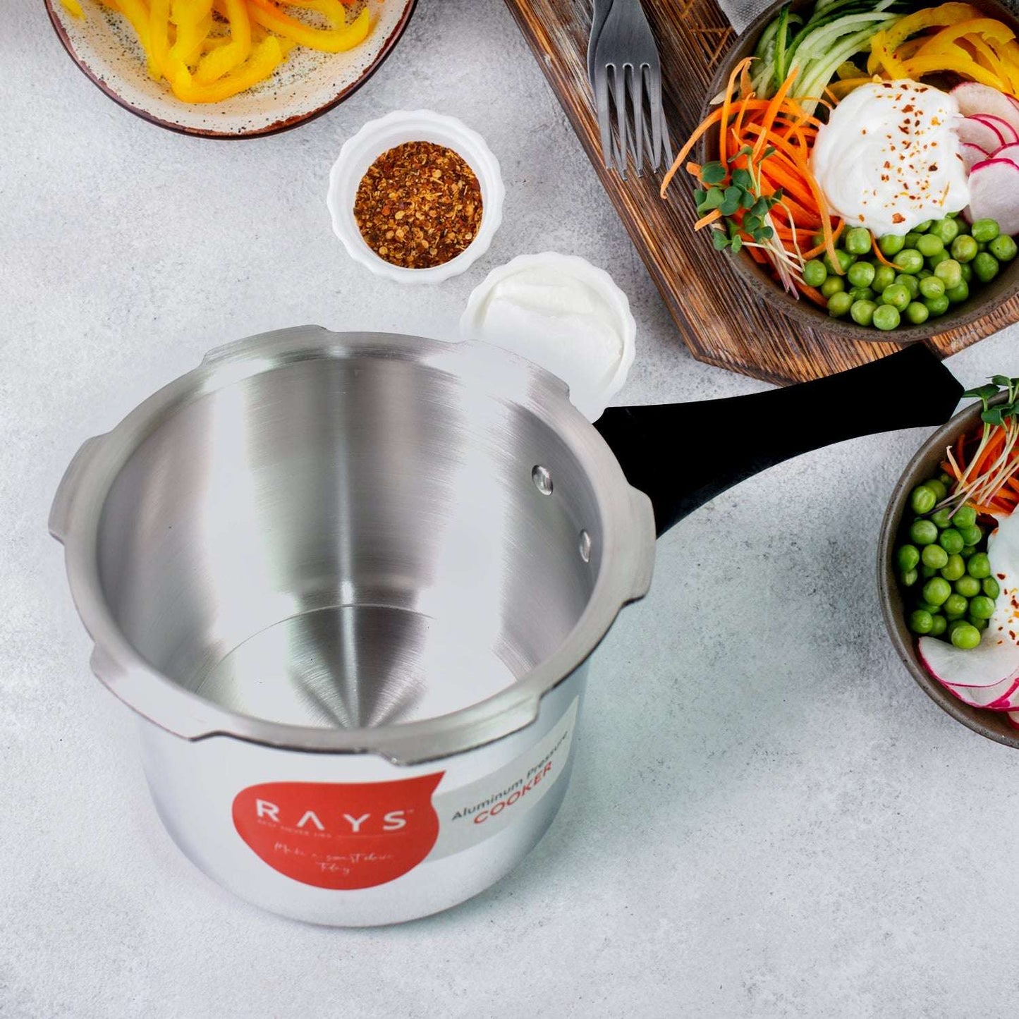 Aluminium Rays Aura Pressure Cookers With Outer Lid (3.5 Litres) - LootFaat