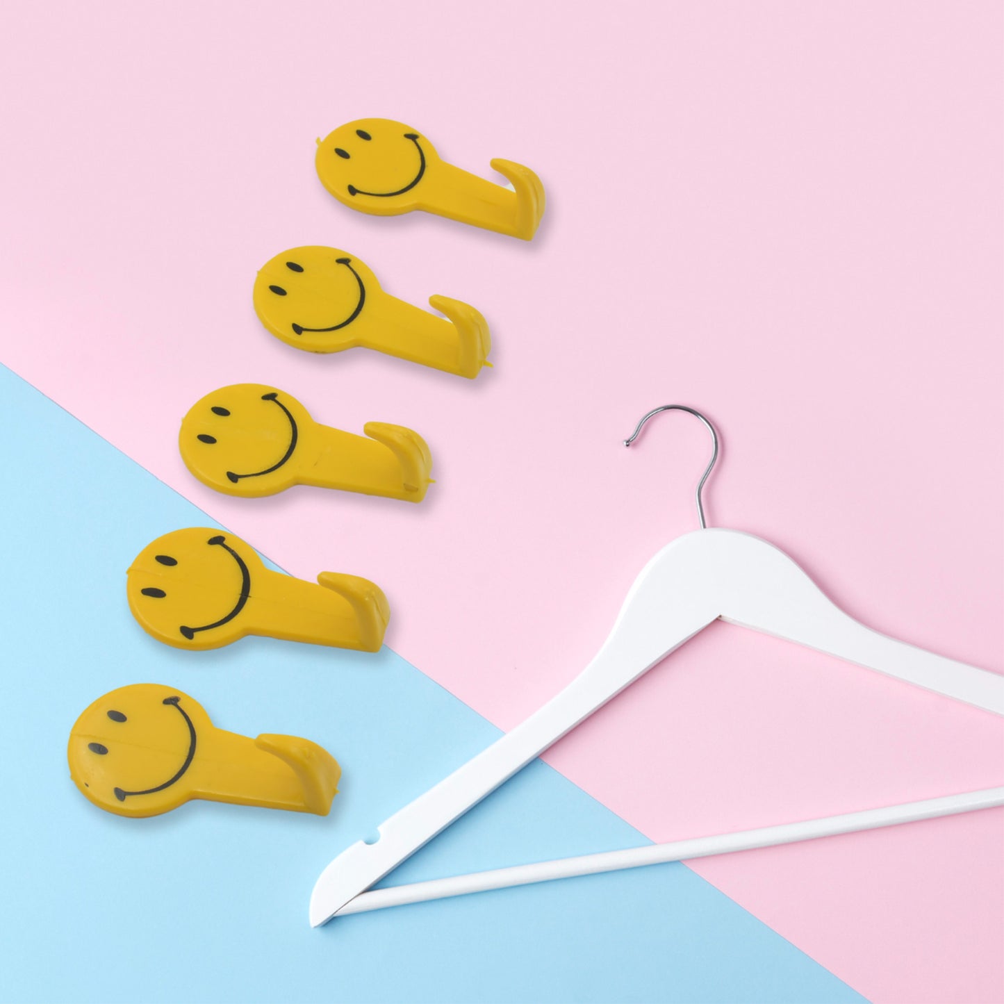 4 Pc Adhesive Hook For Holding Stuffskey And Other Items - LootFaat