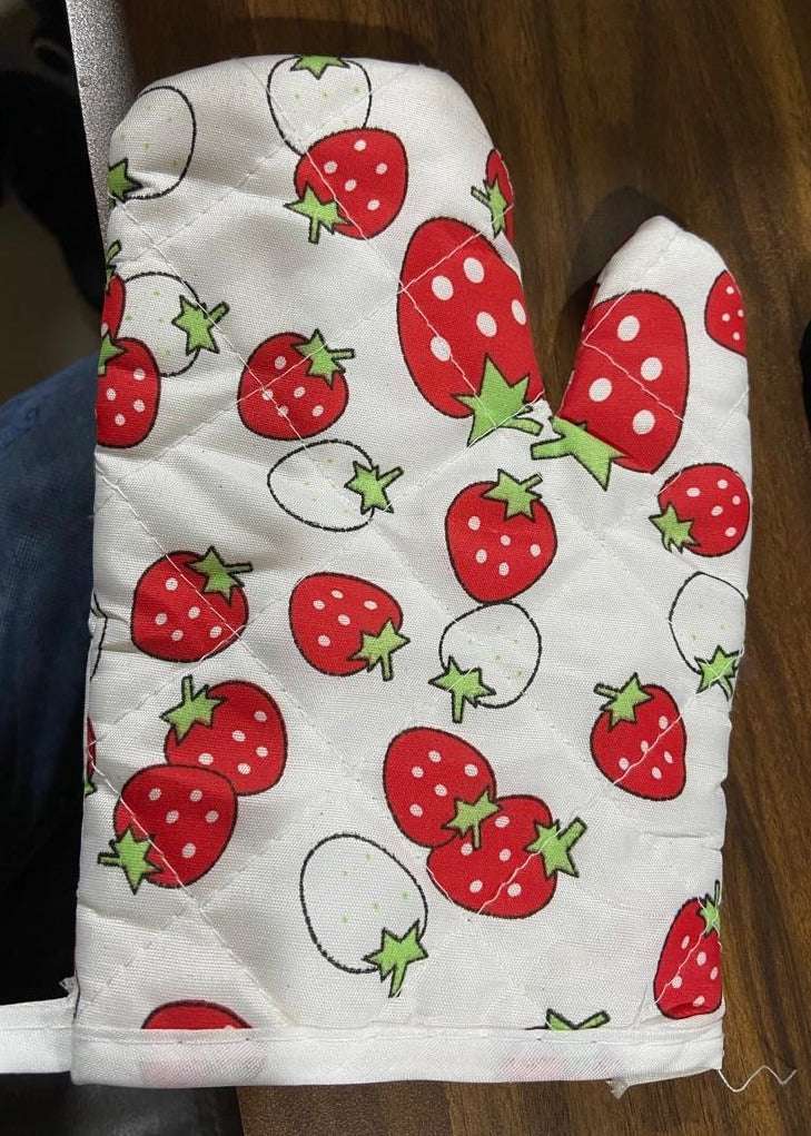 Designer Multicoloured Oven Mitt And Pot Holder - LootFaat