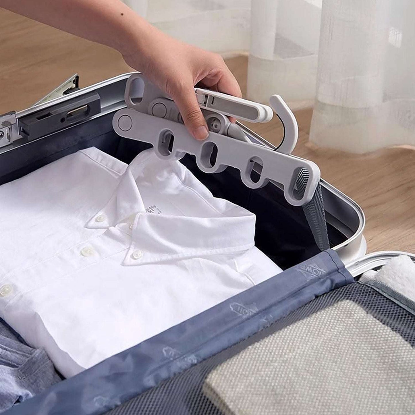 5holes Foldable Clothes Hanger Travel Clothes Hanger Multifunctional Clothes Hanger Space-saving Wall Holder Clothes Rack Robust Clothes Hanger For Travel Indoors. - LootFaat