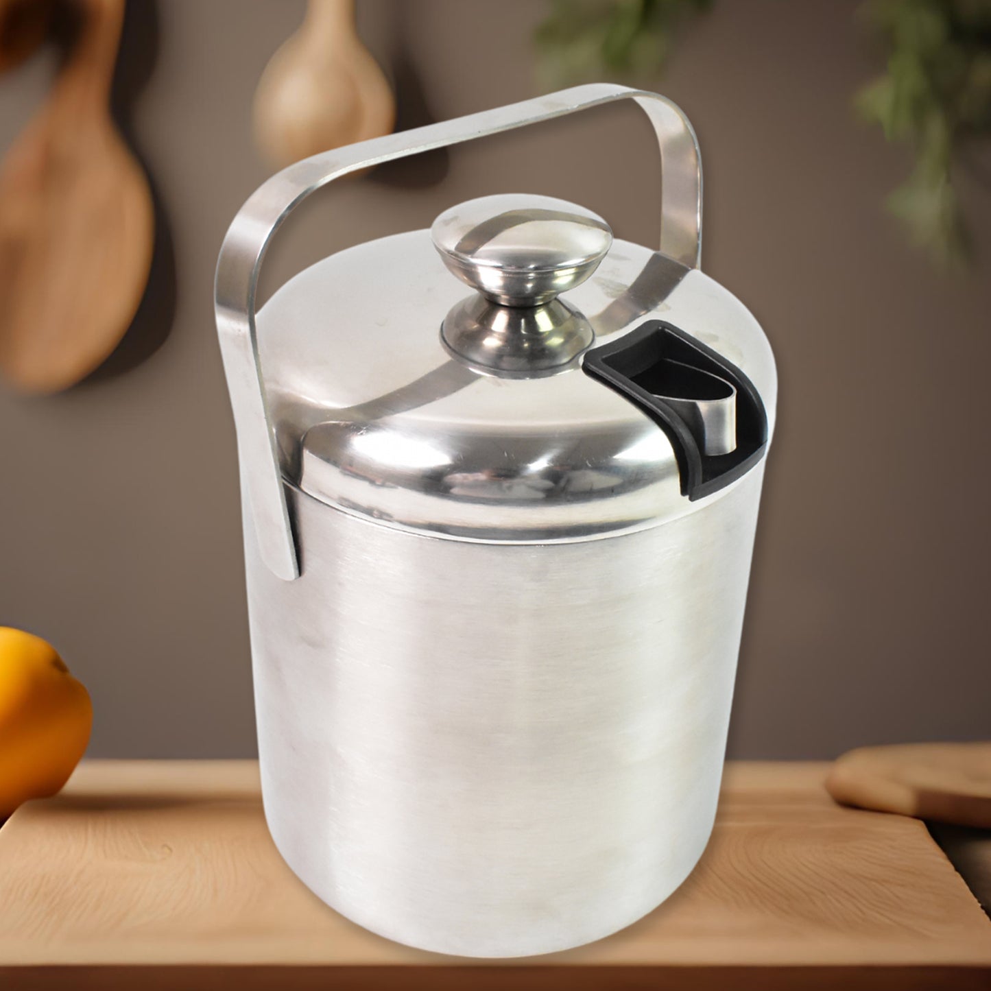 Stainless Steel Ice Buckets With Lid (1.3 Liters Approx) - LootFaat