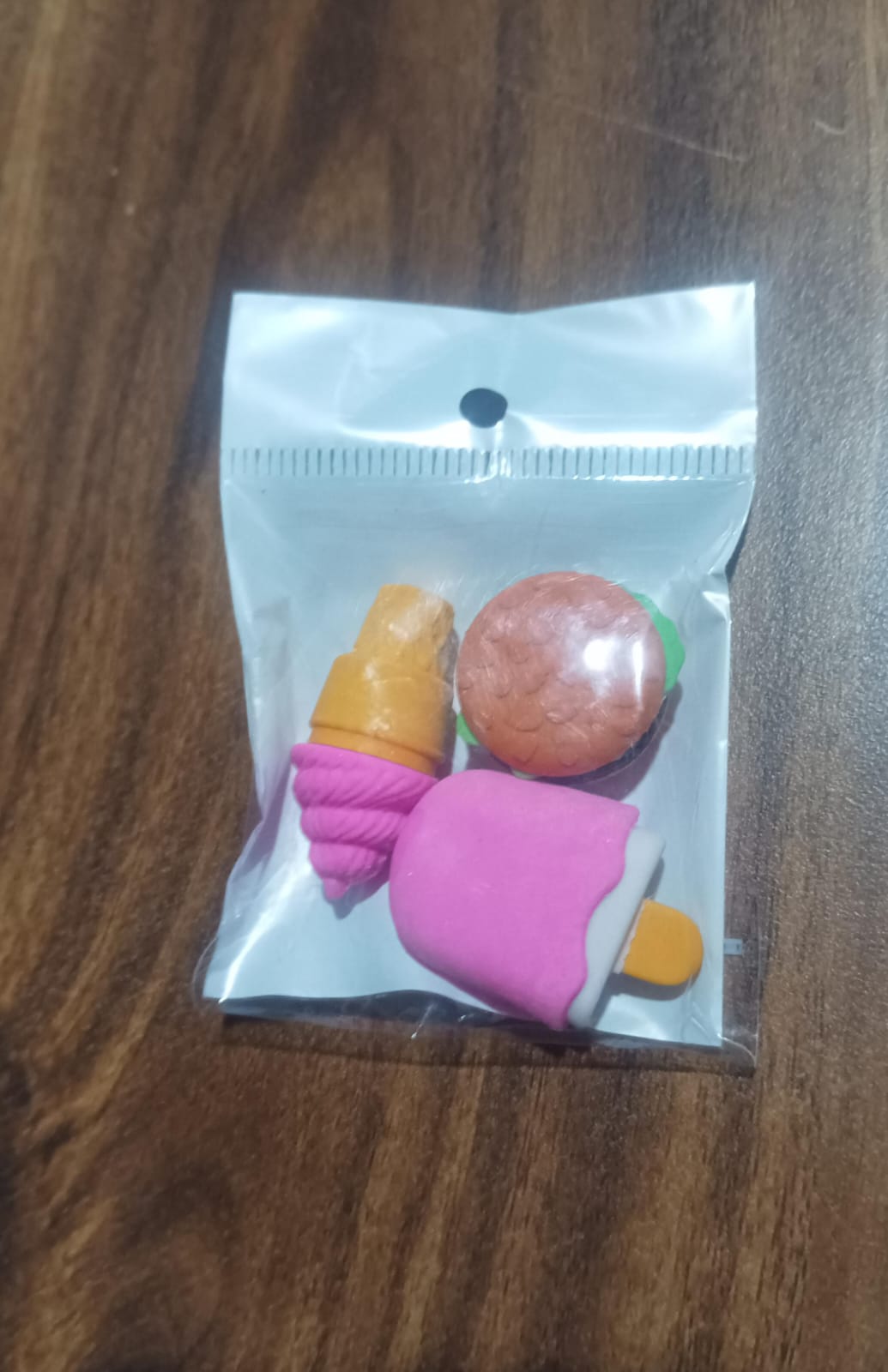 Mix Design Fancy Stylish Colorful Erasers (1 Set 3 Pc Set) - LootFaat