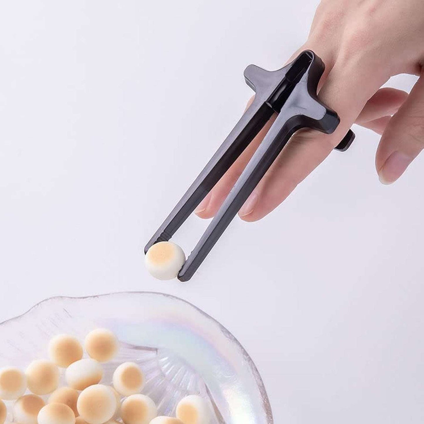 Plastic Finger Chopsticks For Gamers Snack Clips (1 Pc) - LootFaat