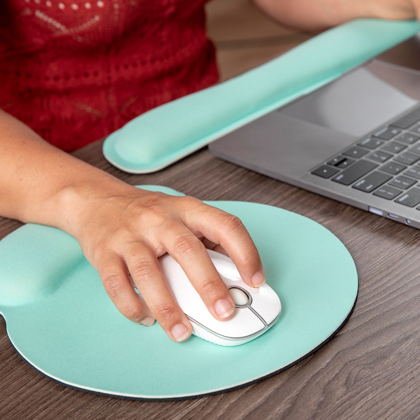 Wrist S Mouse Pad Used For Mouse While Using Computer. - LootFaat