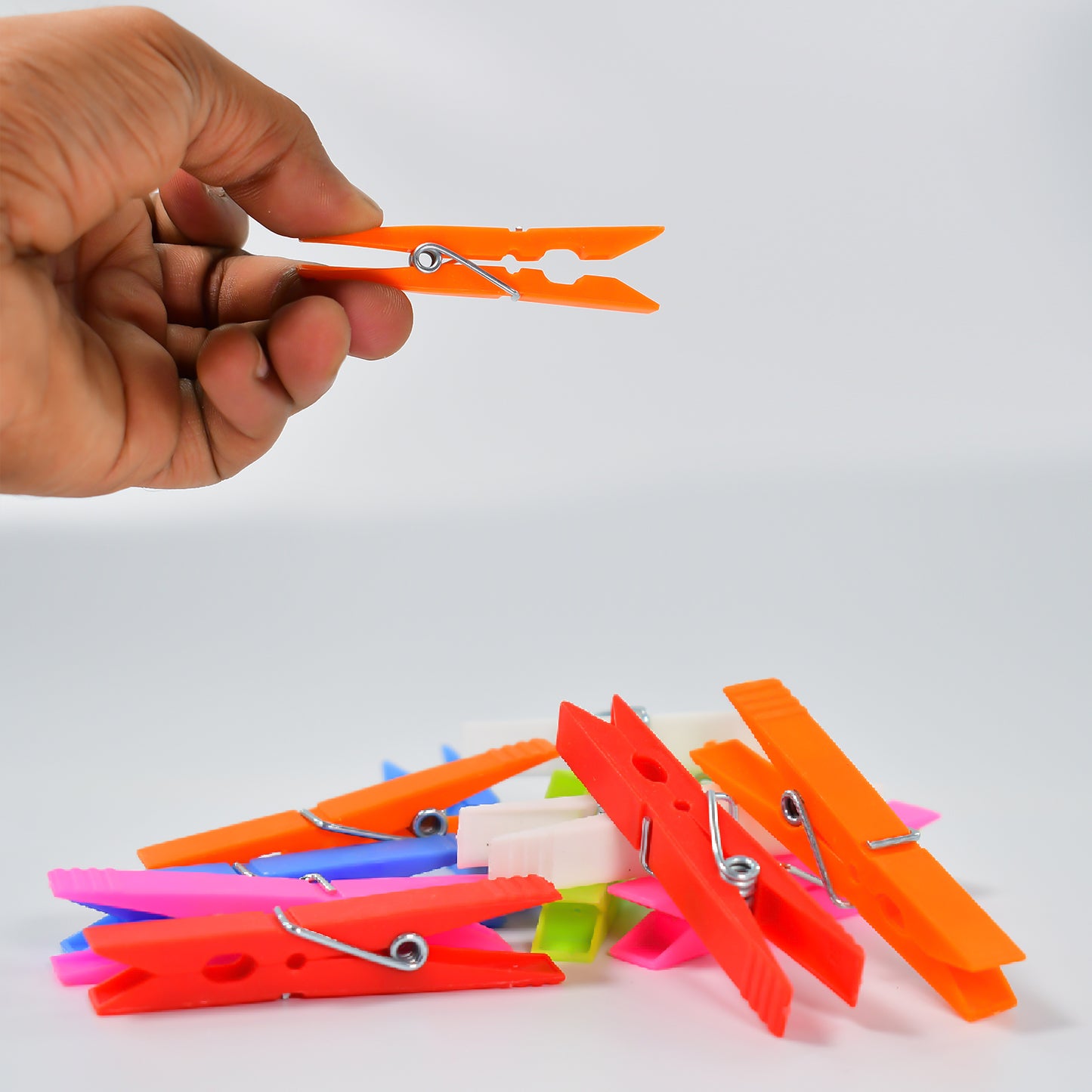 Multi Purpose Plastic Clothes Clips For Cloth Drying Clips (Set Of 144pc) - LootFaat