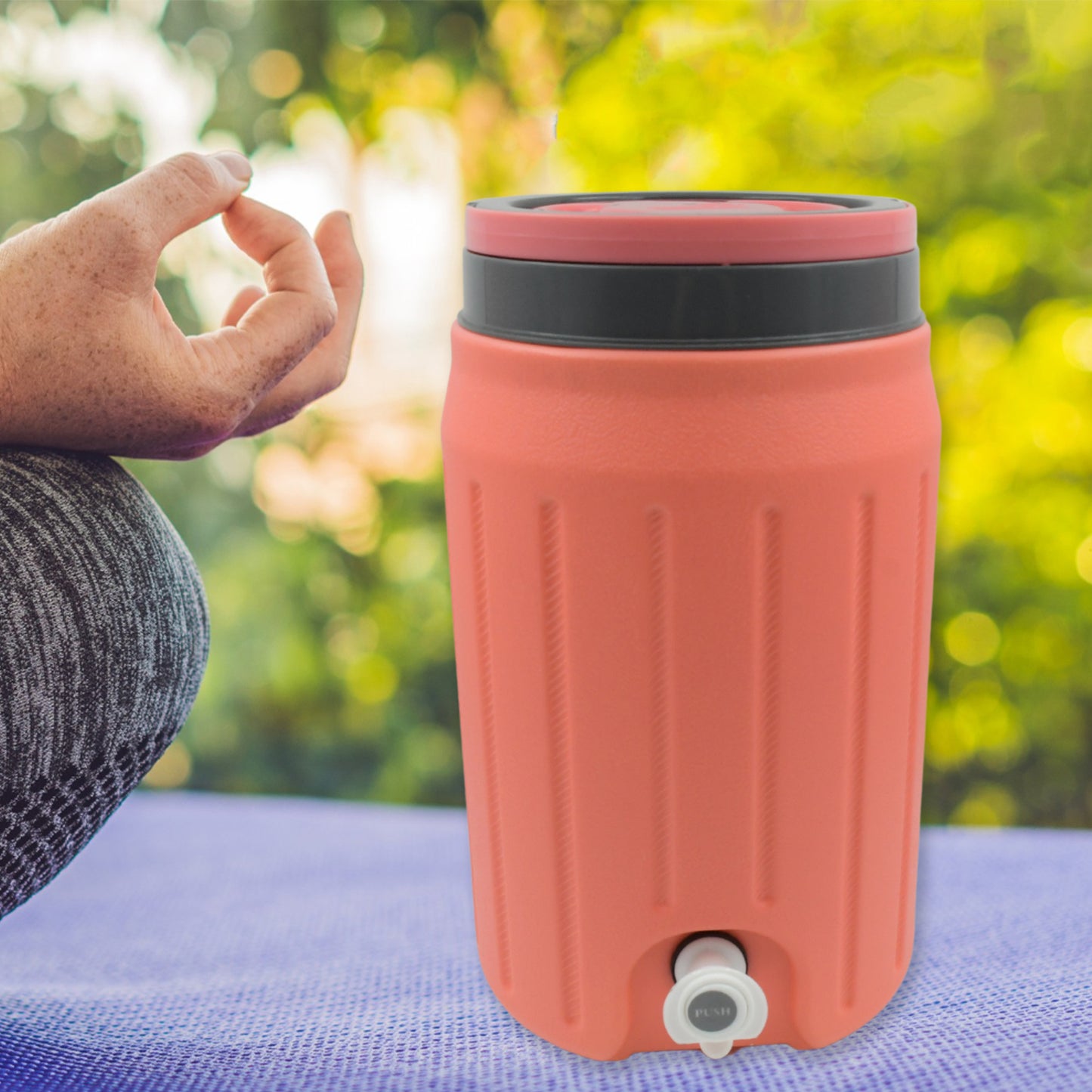 Insulated Plastic Water Rover Jug With A Sturdy Handle Water Jug Camper With Tap Plastic Insulated Water Water Storage Cool Water Storage For Home Travelling (2500ml 7500ml 12000ml) - LootFaat