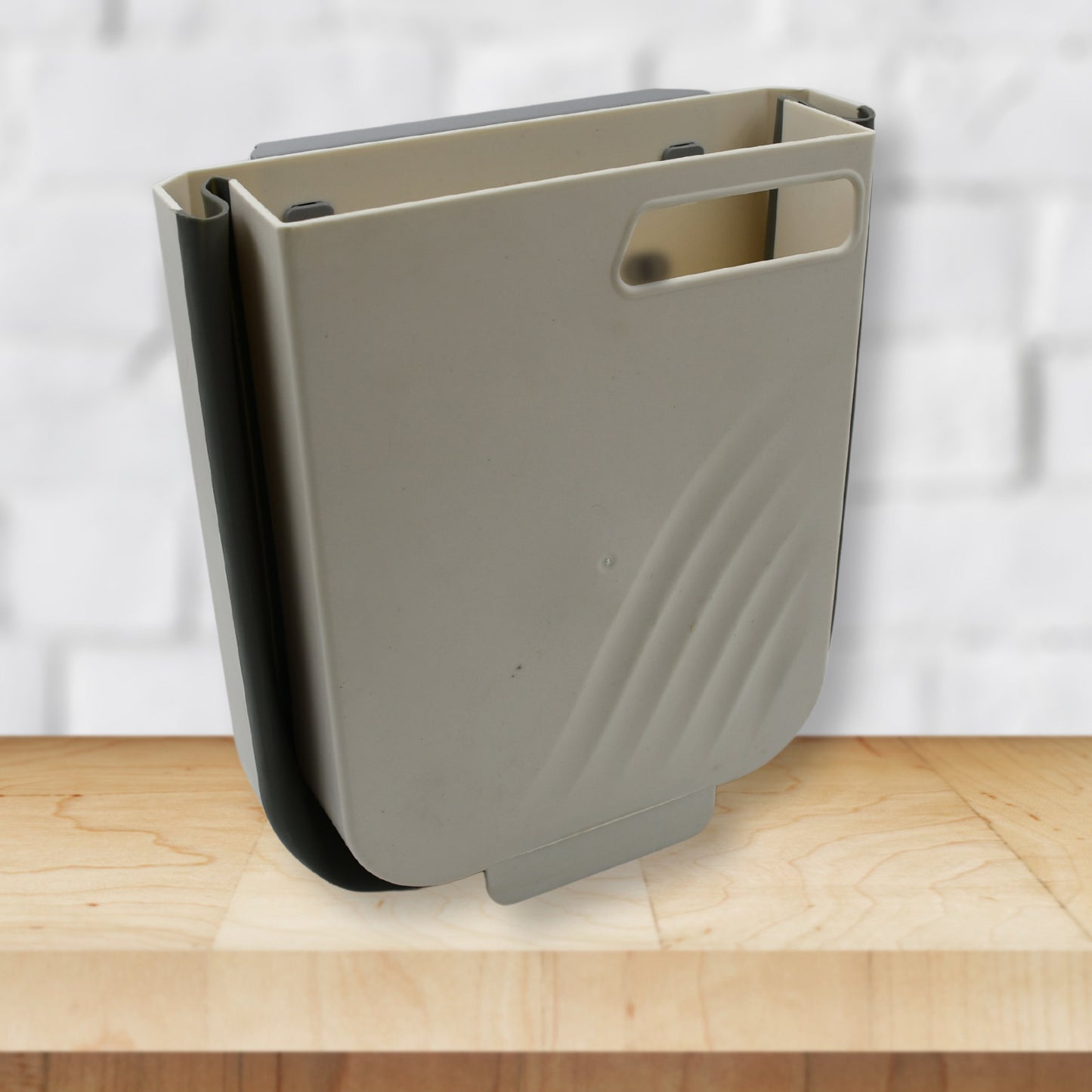 Hanging Trash Can For Kitchen Cabinet Door Small Collapsible Foldable Waste Bins Hanging Trash Holder For Bathroom Bedroom Office Car Portable - LootFaat