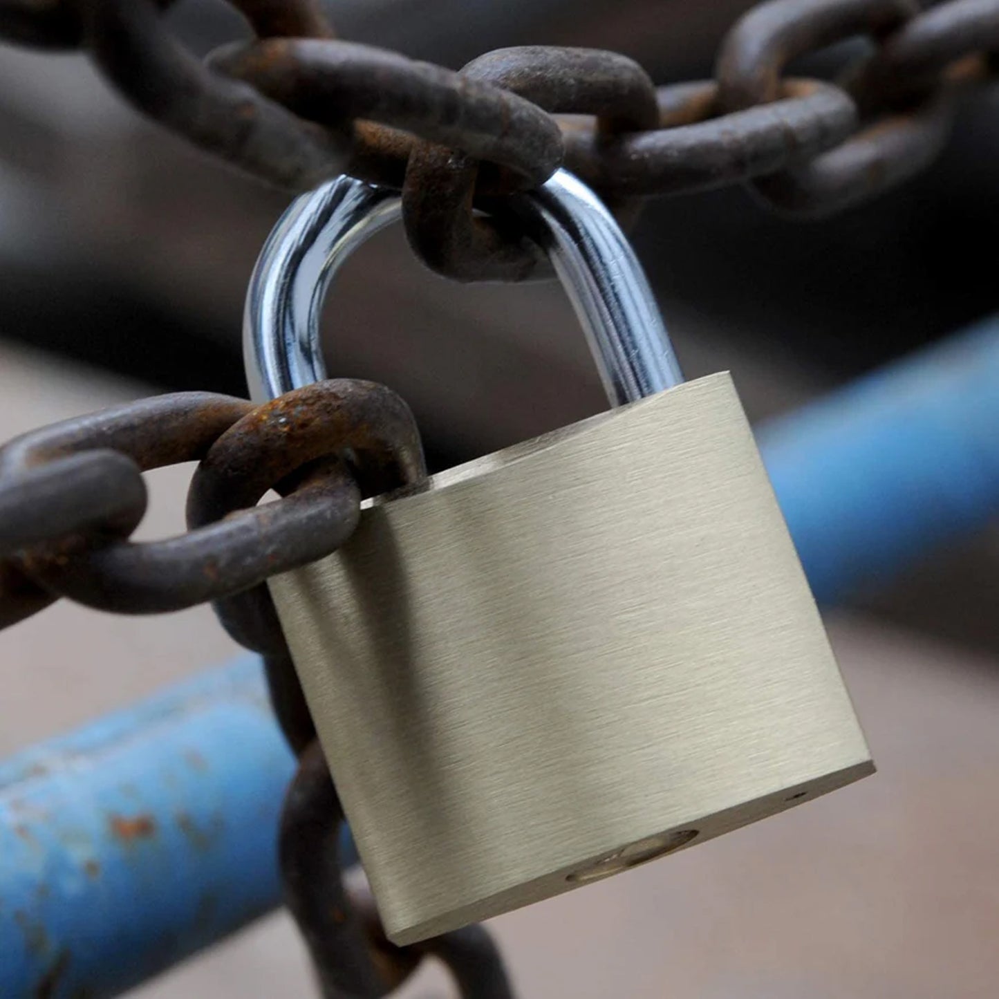 Multipurpose Solid 3 Keys Padlock 38 Mm 1 Pc) - LootFaat
