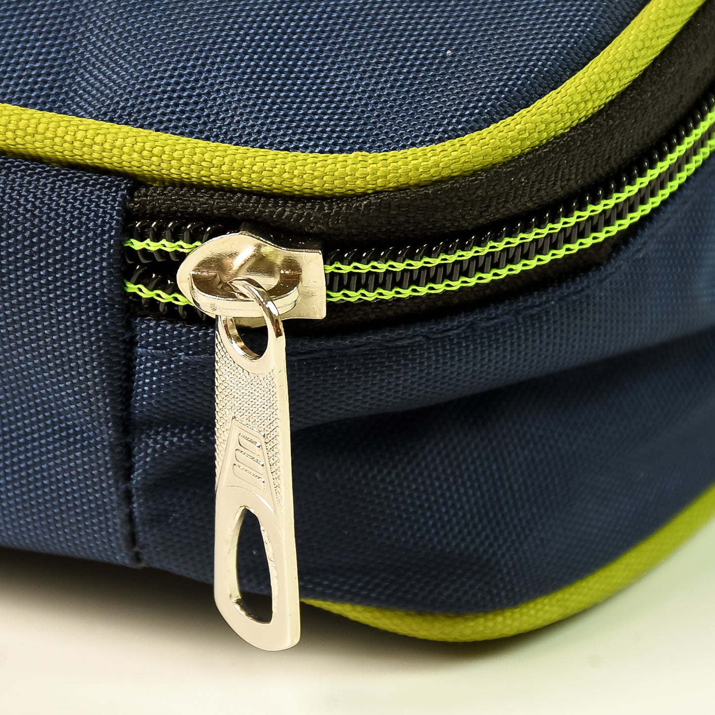 Bite Lunch Box With Insulated Fabric Lunch Bag Plastic Spoon Fork - LootFaat