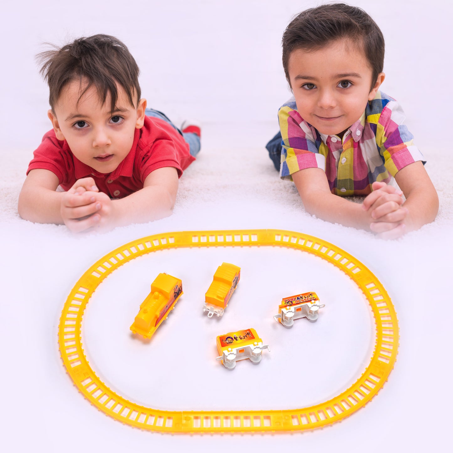 Kids Toy Train High Speed Big Train Play Set Toy Battery Operated Train Set With Light And Sound - LootFaat