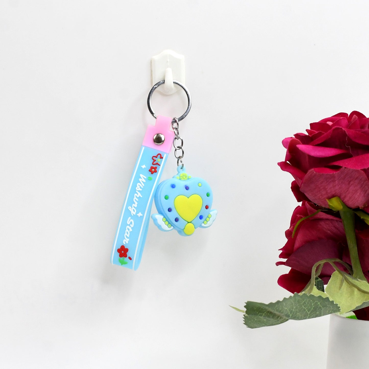 Cute Silicone 3d Key Chain With Metal Hook Strap (Pack Of 1) - LootFaat