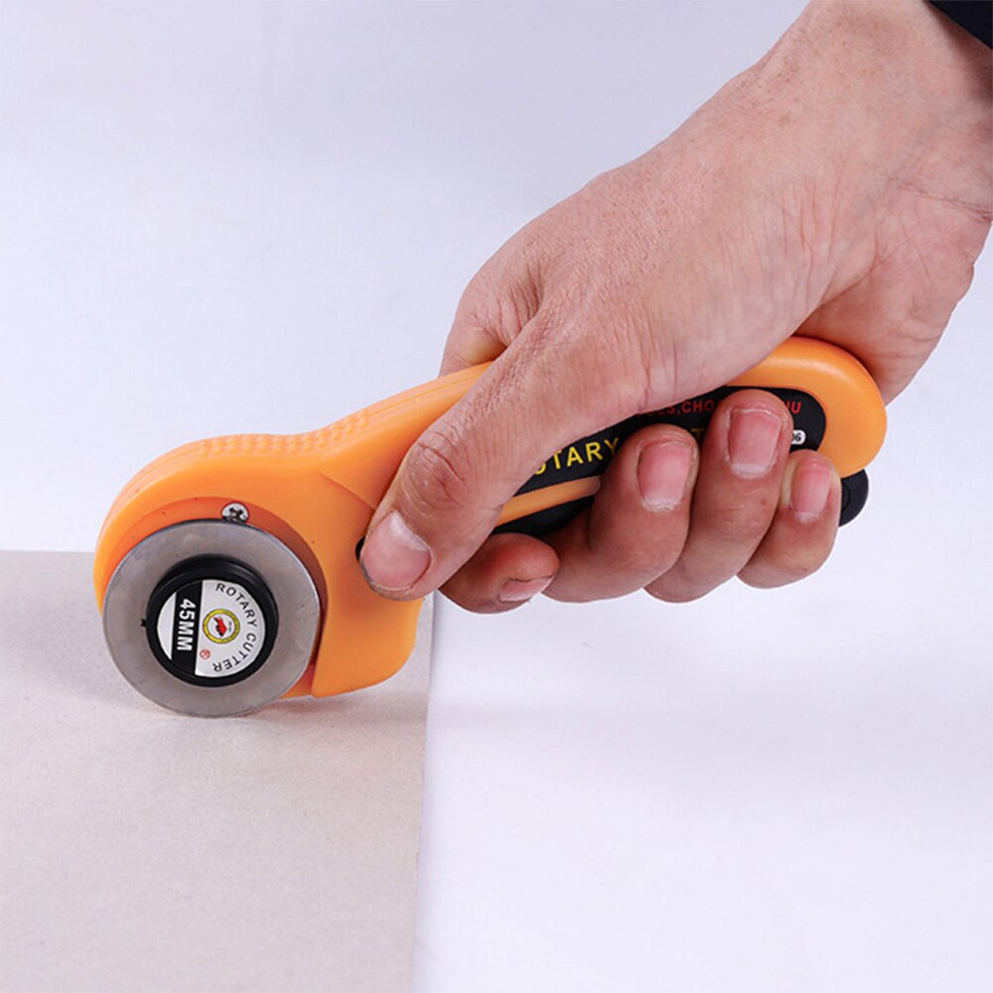 Manual Sewing Roller Cutter Rotary Blade - LootFaat