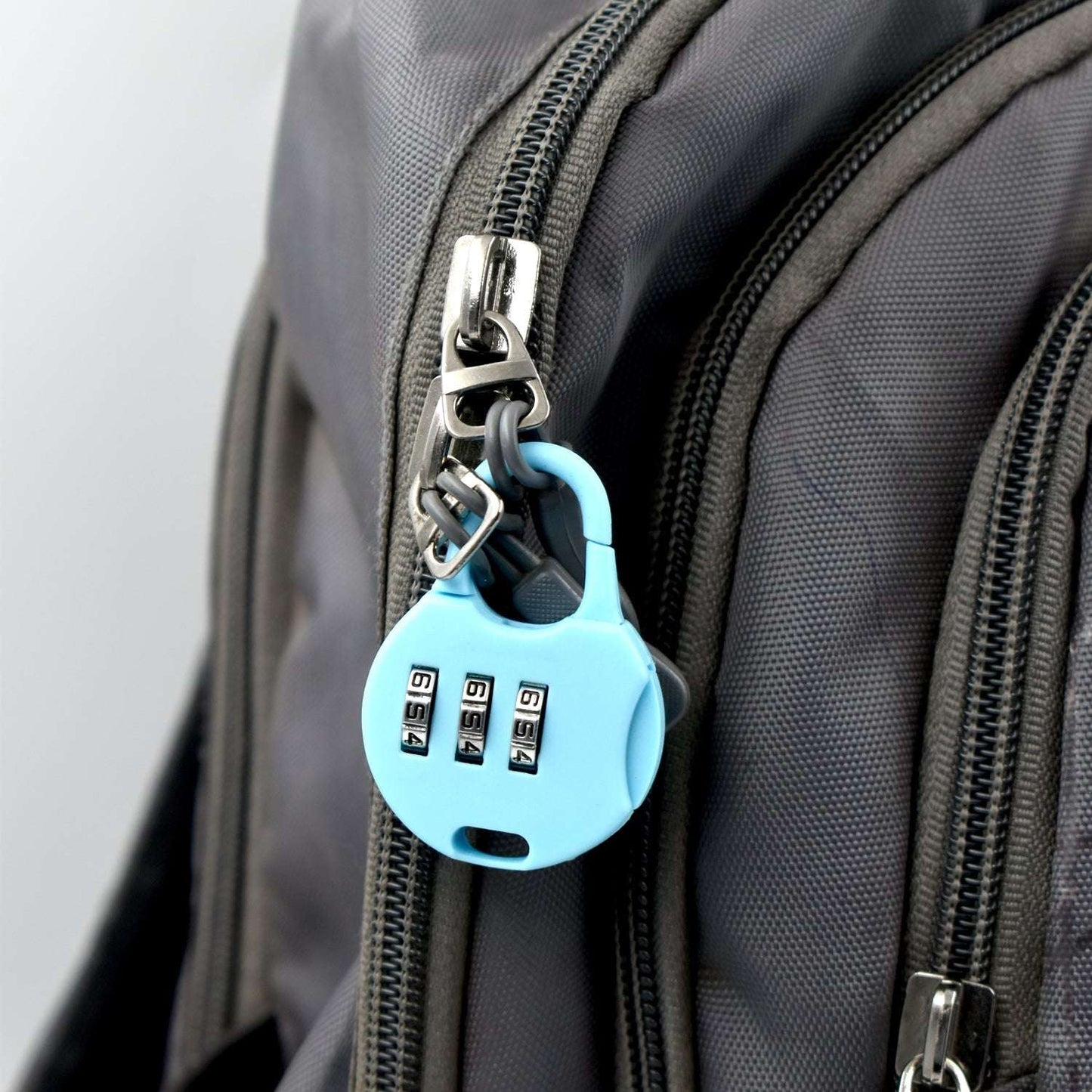 3 Digit Zipper Lock And Zipper Tool Used Widely In All Security Purposes Of Zipper Materials. - LootFaat