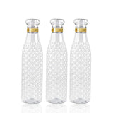 Water bottle with diamond pattern, for kids, close-up