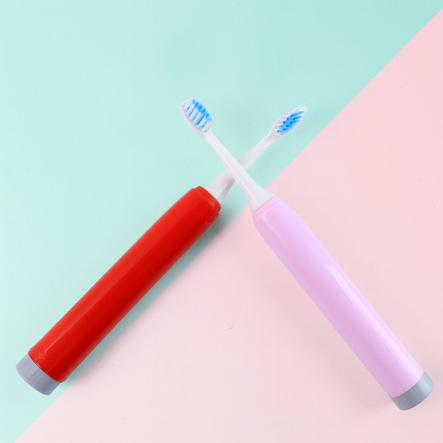 Battery-Operated Electric Toothbrush with Replaceable Soft Head