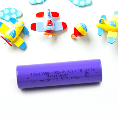 High-capacity Released Rechargeable Batteries 3.7v 1200mah Flat Top Lithium Rechargeable Battery (1pc) - second image