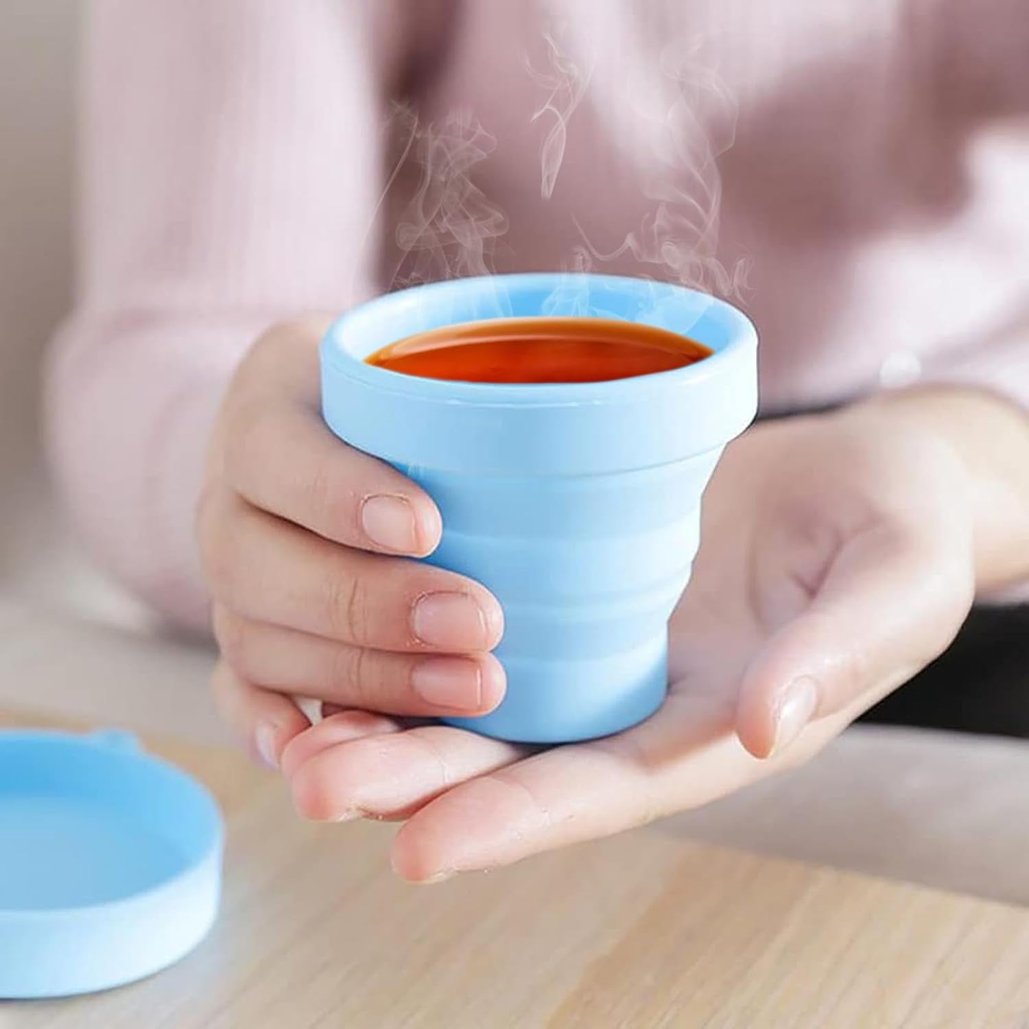 Round Silicone Foldable Glass  Cup Foldable Travel Mug With Lid (1 Pc) - LootFaat