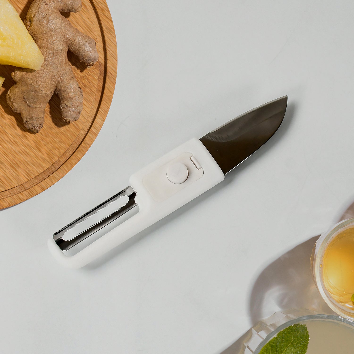 Multifunctional Peeler Two In One Fruit Knife Fruit And Vegetable Cutting Knife+sawtooth Peeler Apple Carrot Potato Fruit Slice Antiskid - LootFaat