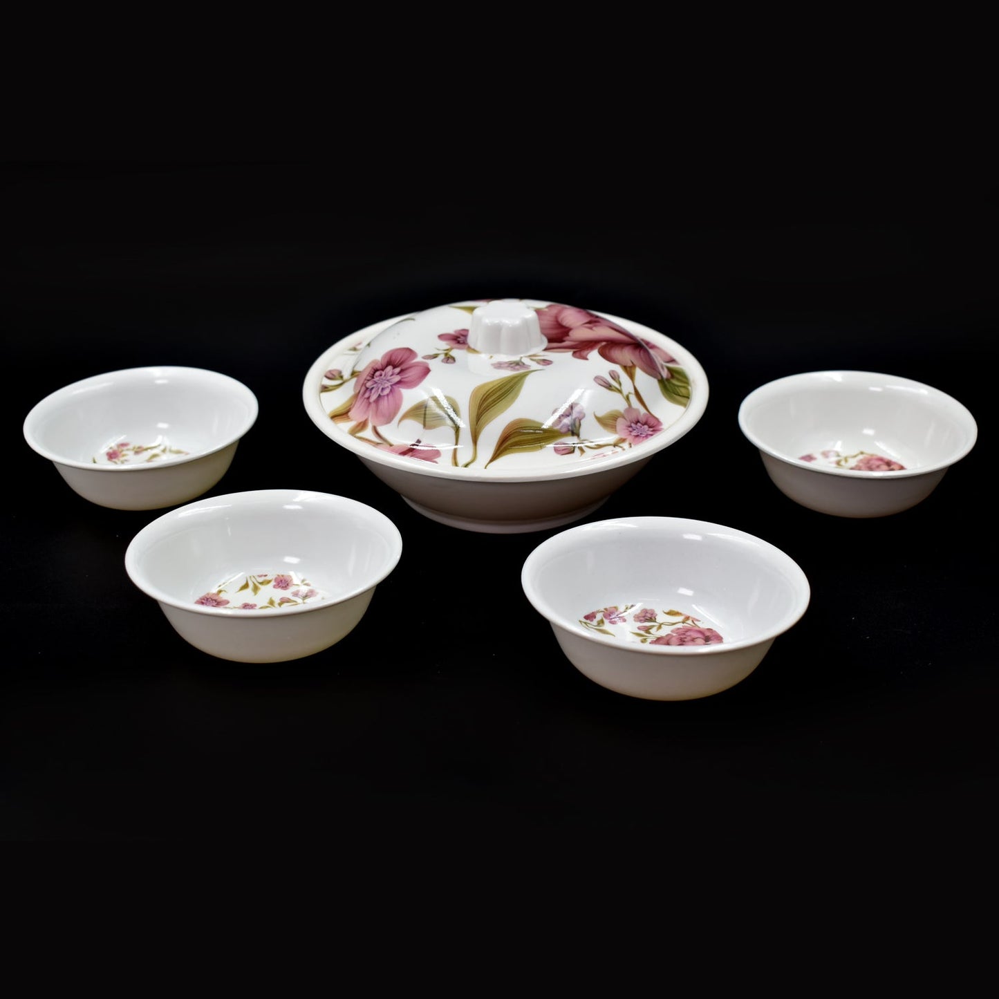 Close up of 2738 5 Pc Pudding Set Used As A Cutlery Set For Serving Food Purpos... features and build quality