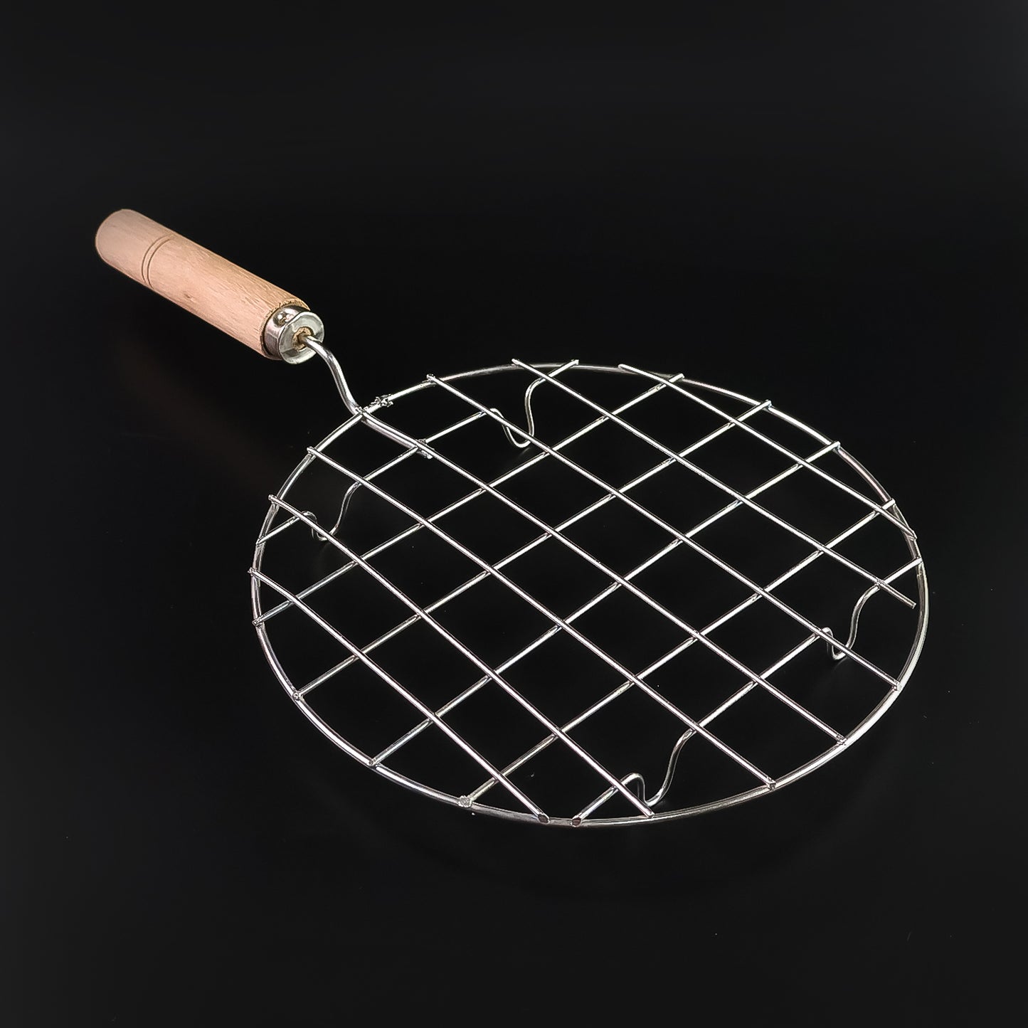2085 Kitchen Round Stainless Steel Roaster Papad Jali Barbecue Grill With Wooden Handle