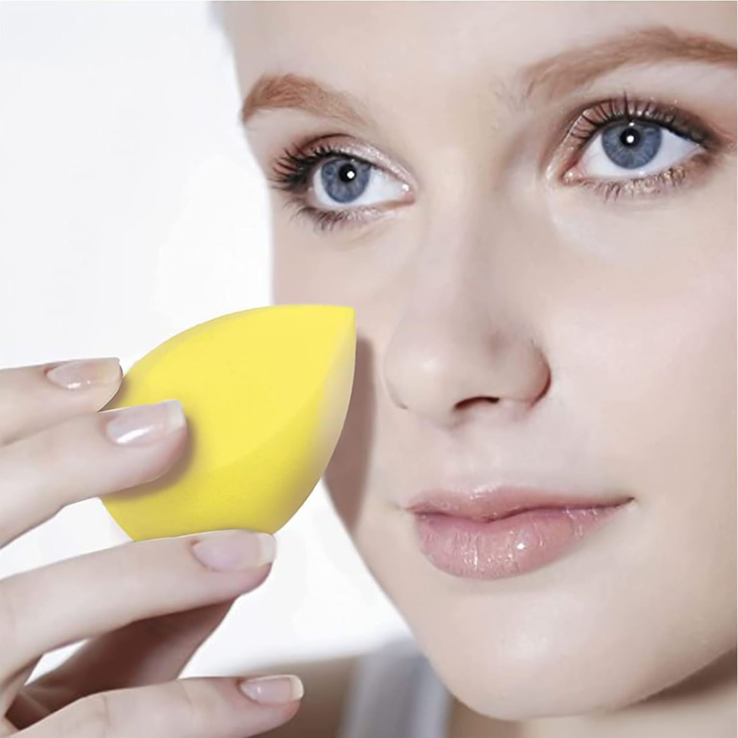 Makeup Sponges Set Perfect For Liquid Cream And Powder (4 Pcs Set With Case) - LootFaat
