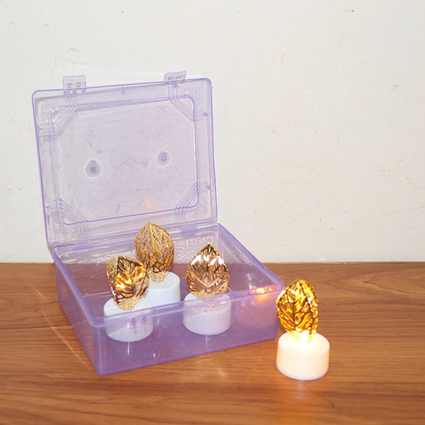 Premium Decorative Golden Leaf Shaped Home - Premium Quality - Best Quality & Value