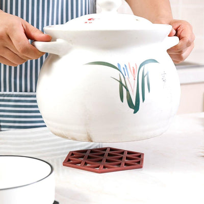 Cup Mat Pvc Tea Coaster Non-slip Placemat High Temperature Insulation Pad Hollow Pot Mat Bowl With Anti-hot - second image