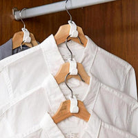Plastic Clothes Hanger With Non-slip Pad - LootFaat