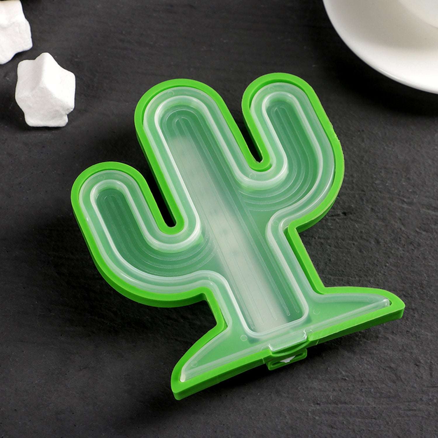 Cactus Shape Mold Durable Cactus Shape Ice Cream Mould Silicone Popsicle Mold Ice Pop Diy Kitchen Tool Ice Molds - LootFaat