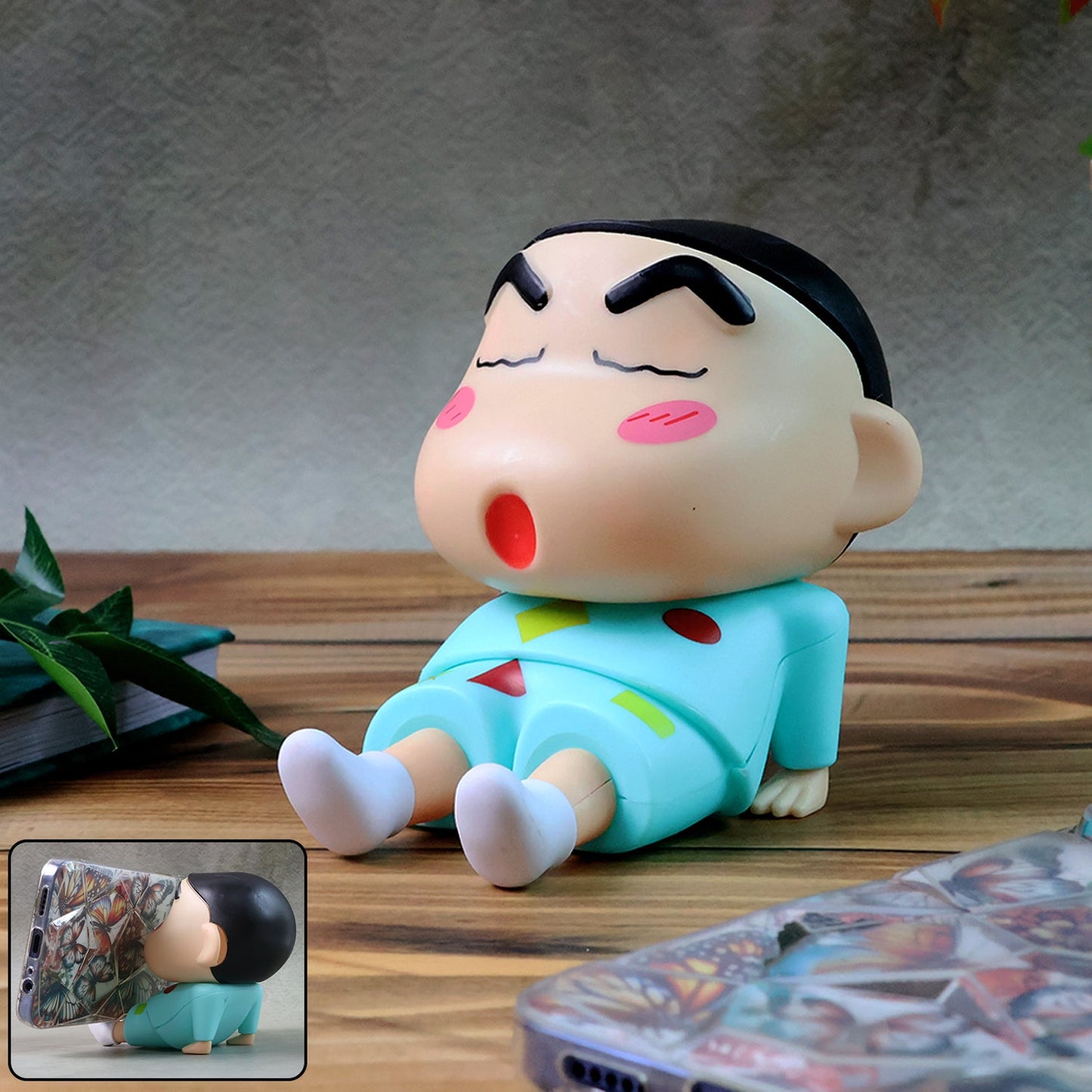 Professional Cute Cartoon Figurine Mobile Phone Stand - Easy Clean & Anti-Slip