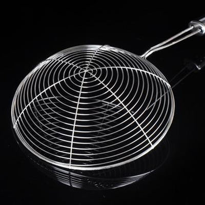 Large Oil Strainer To Get Perfect Fried Food Stuffs Easily Without Any Problem And Damage. - second image