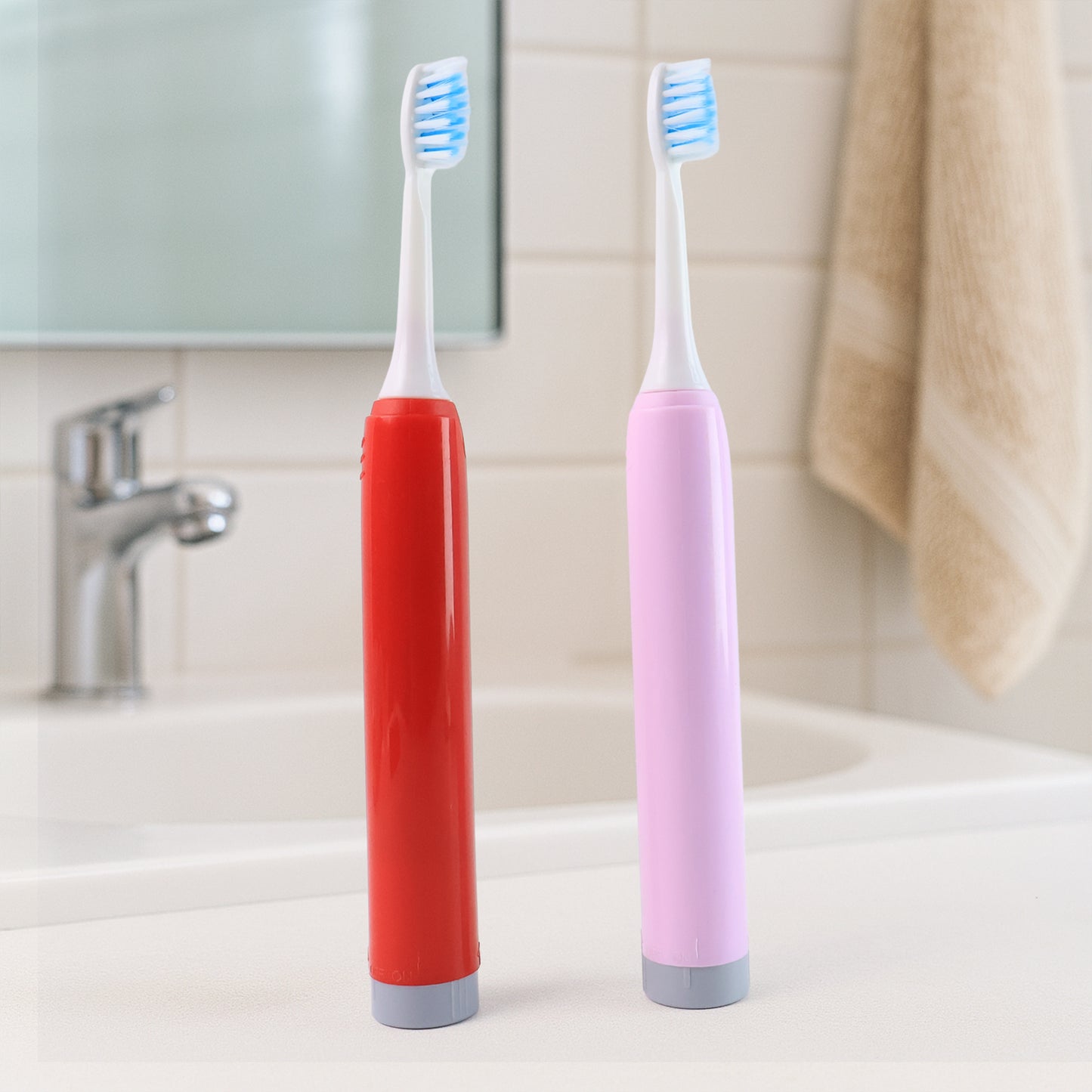 Battery-Operated Electric Toothbrush with Replaceable Soft Head