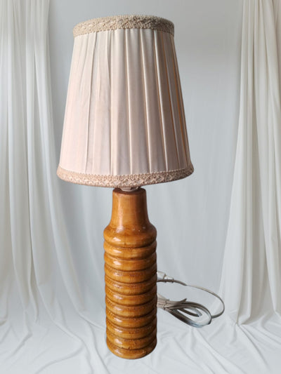 cute wooden table lamp - second image