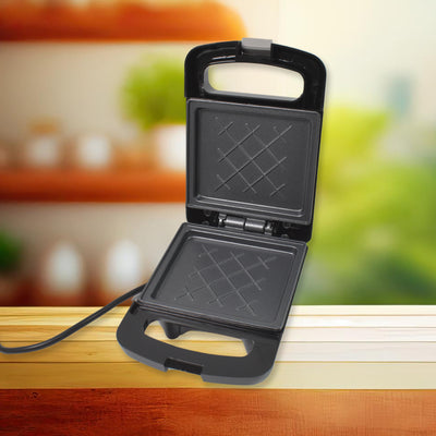 Non-Stick Sandwich Maker - 500W Easy Clean Toaster - second image