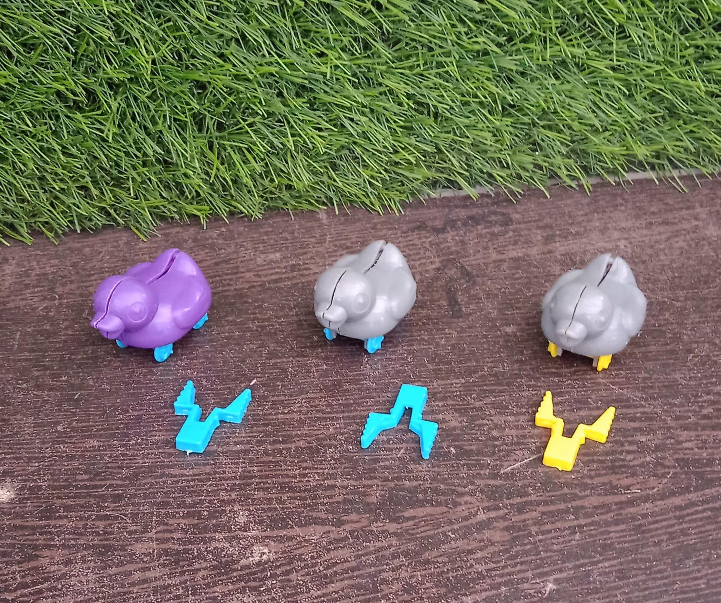 Small Push Back Duck Toy Ejectable Spring Tail Duck Small Diy Duck Toy - LootFaat