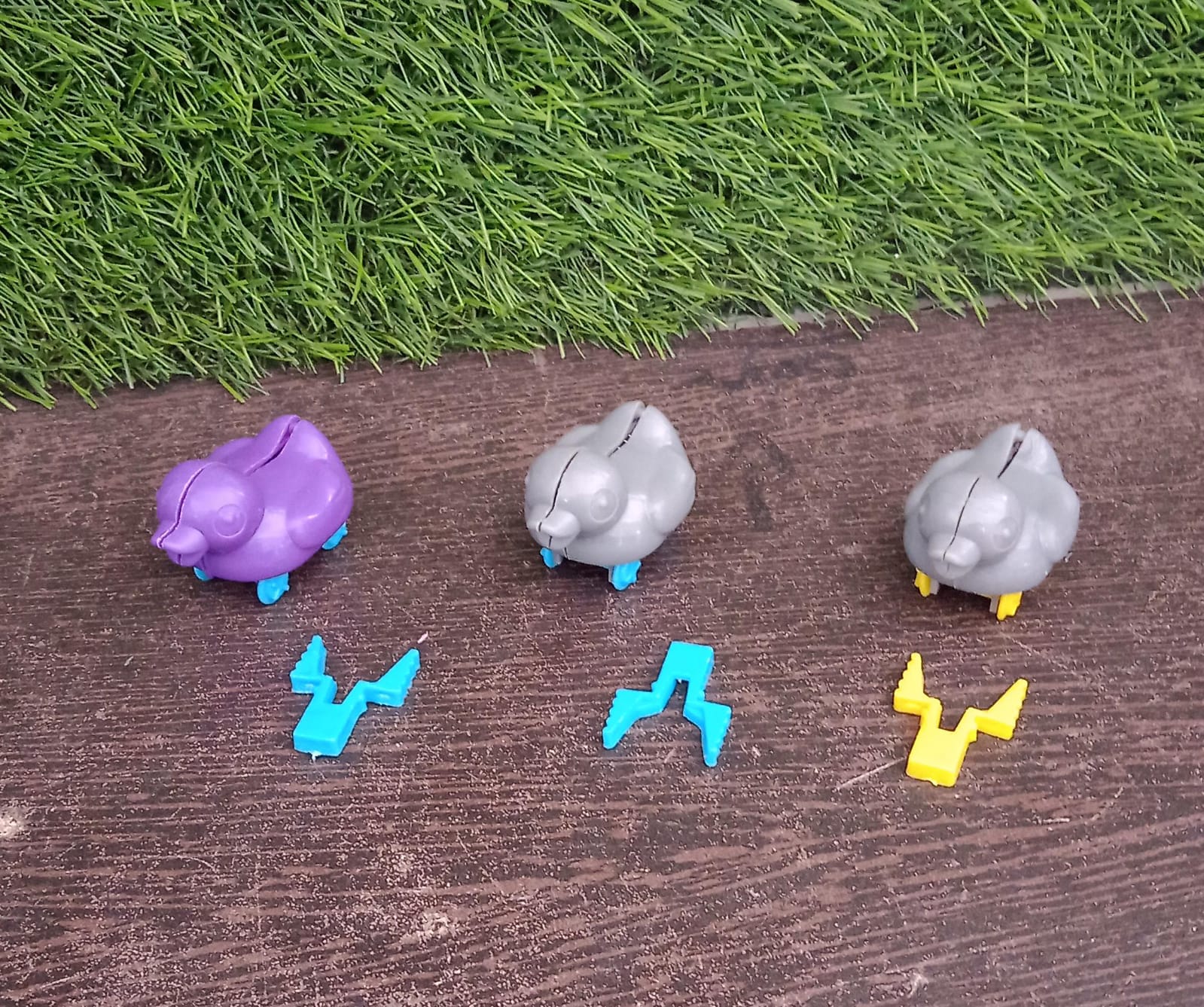 Small Push Back Duck Toy Ejectable Spring Tail Duck Small Diy Duck Toy - LootFaat