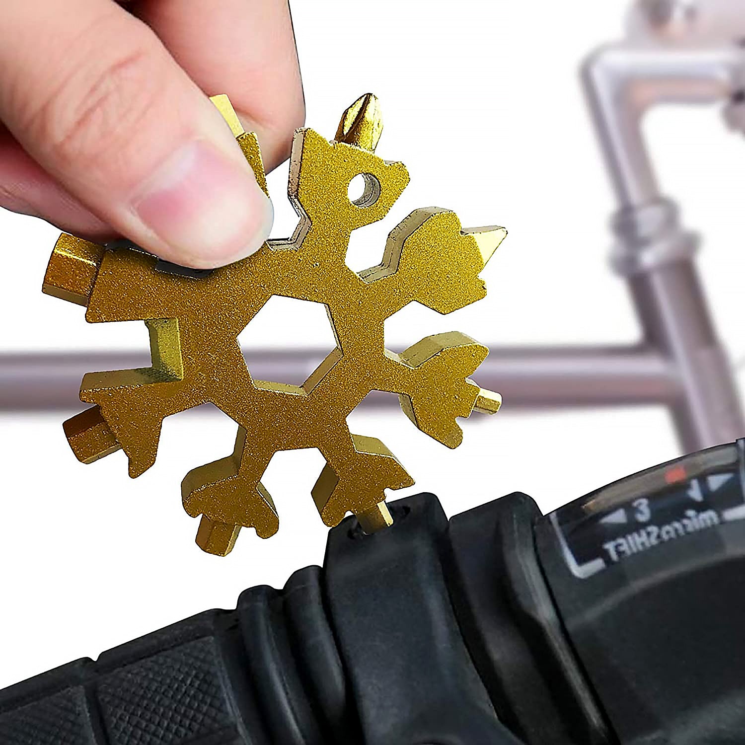 Durable  Portable 18 In 1 Snowflake Multi-tool Snowflake Bottle Opener Flat Phillips Screwdriver Kit Wrench - LootFaat