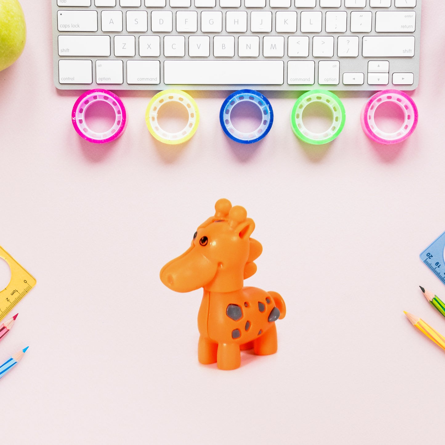 Extandable Giraffe Toy Cute Looking Giraffe With Extandable Neck - LootFaat