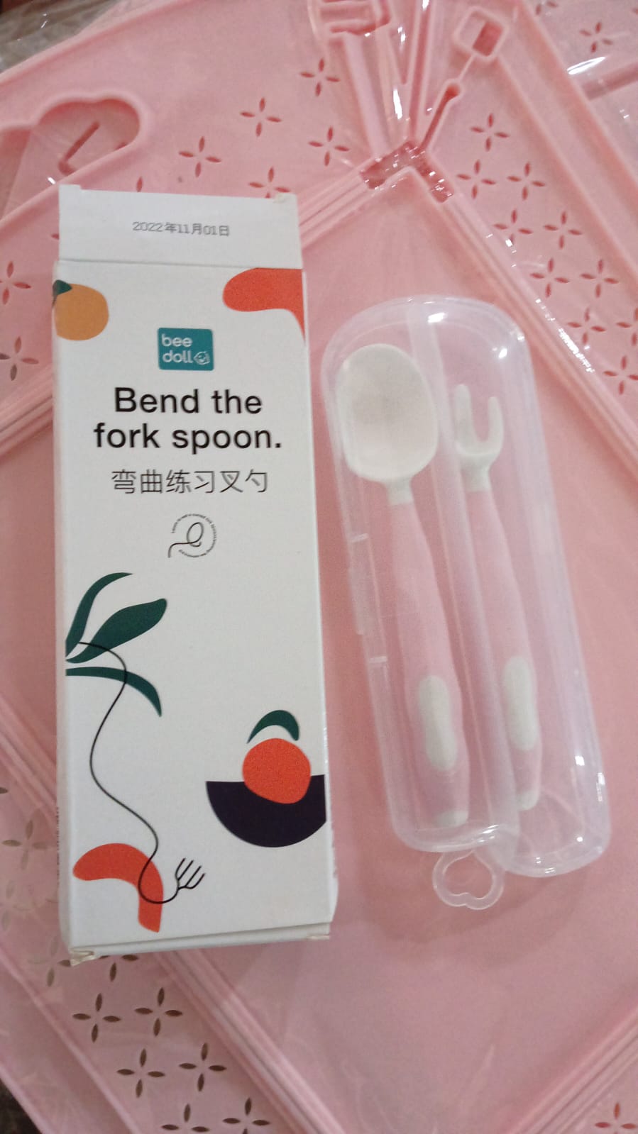 Silicone Bendable Kids Feeding Spoons And Forks Toddler Utensils With Travel Case Baby Spoon And Fork Set For Self-feeding Learning Bendable Handle For Kid Children Toddlers (2 Pc Set) - LootFaat