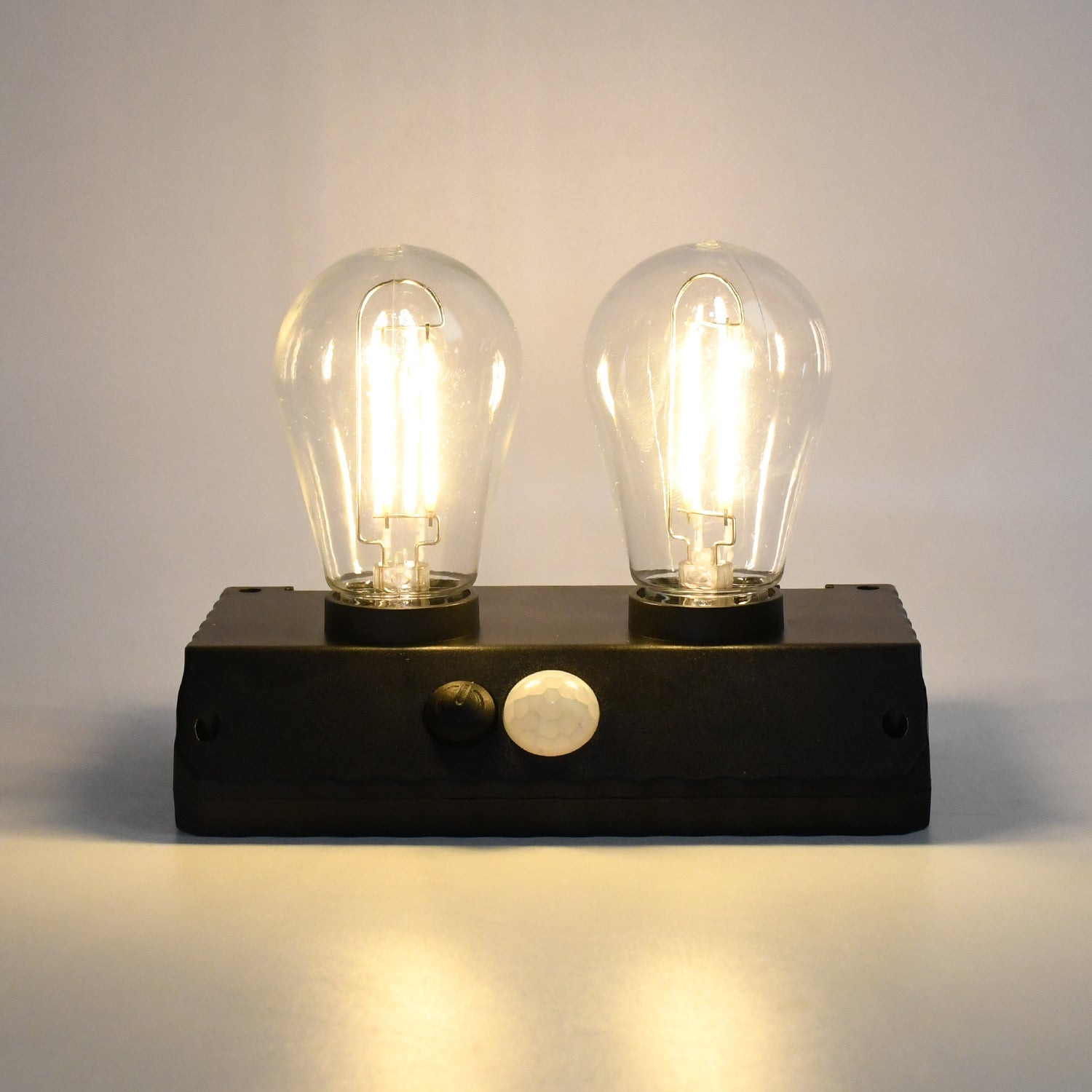 Solar Double Led Bulb Lamp Yt-819- 2w (1 Pc) - LootFaat