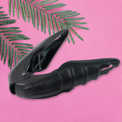 Multipurpose Walnuts And Seafood Cracker Tool - (1 Pc) - second image