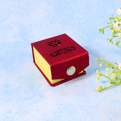 Premium Elegant Ring Gift Box With Soft Velvet Cushion - second image