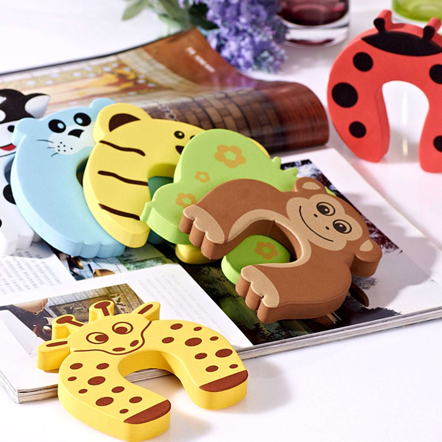 1 Pc Mix Door Stopper Used In All Kinds Of Household And Official Places Specially For Controlling Motion Of Doors. - LootFaat
