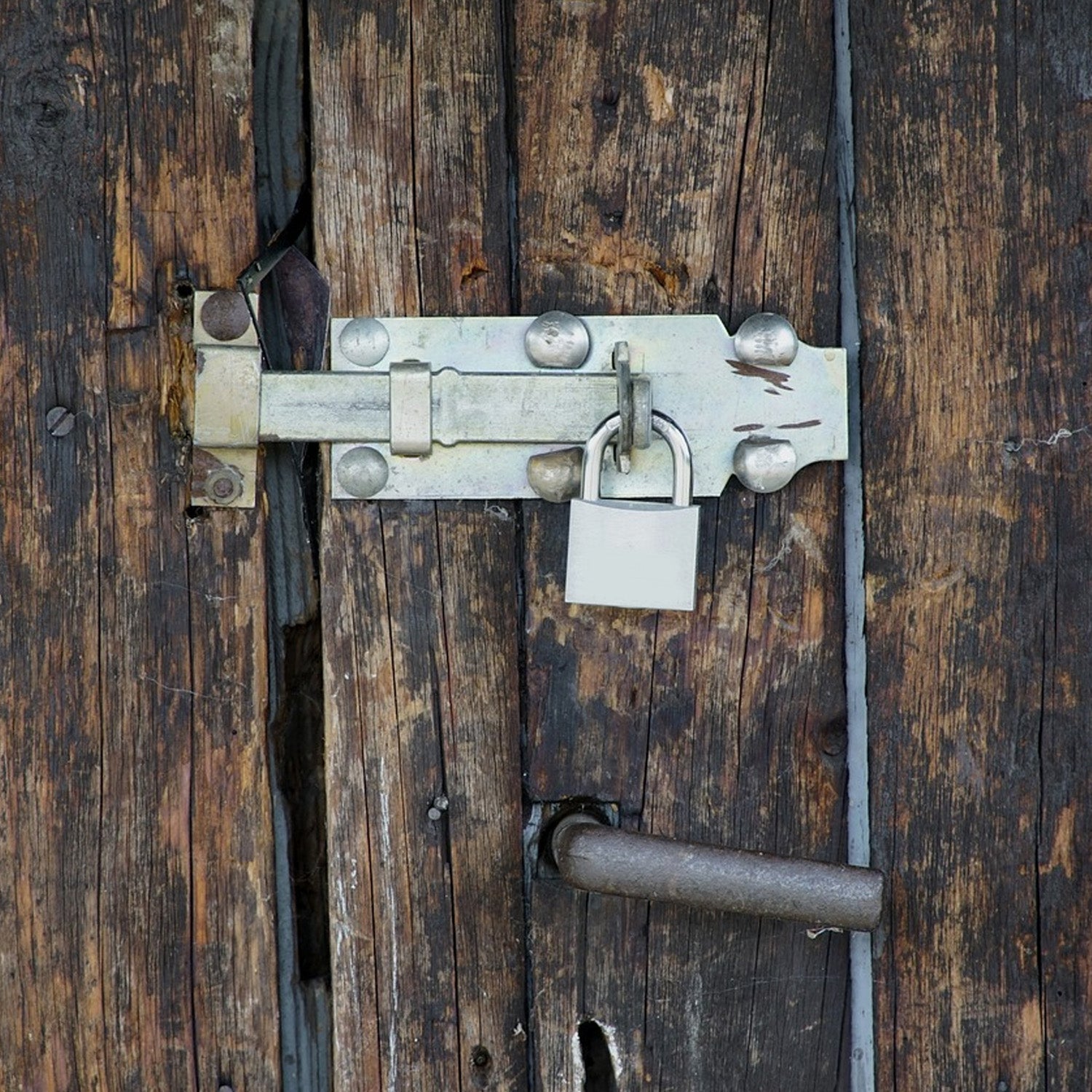 Multipurpose Solid 6 Keys Padlock 60 Mm  1 Pc) - LootFaat