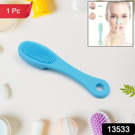 Silicone Makeup Cleaning Tool Finger Wash Face Scrubber Facial Cleansing Brush (1 Pc  Mix Color) - LootFaat