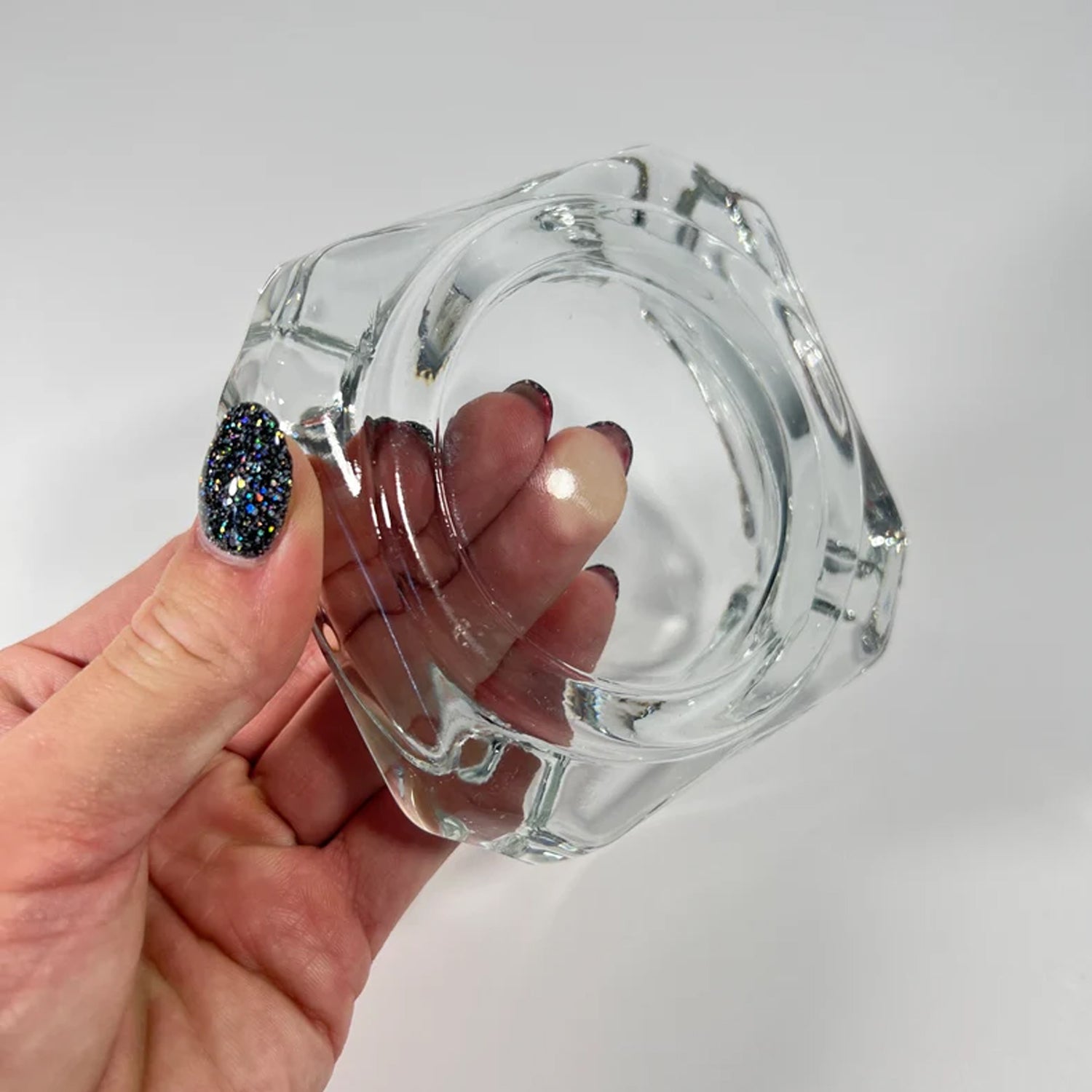 Glass Brunswick Crystal Quality Cigar Cigarette Ashtray Round Tabletop For Home Office Indoor Outdoor Home Decor - LootFaat